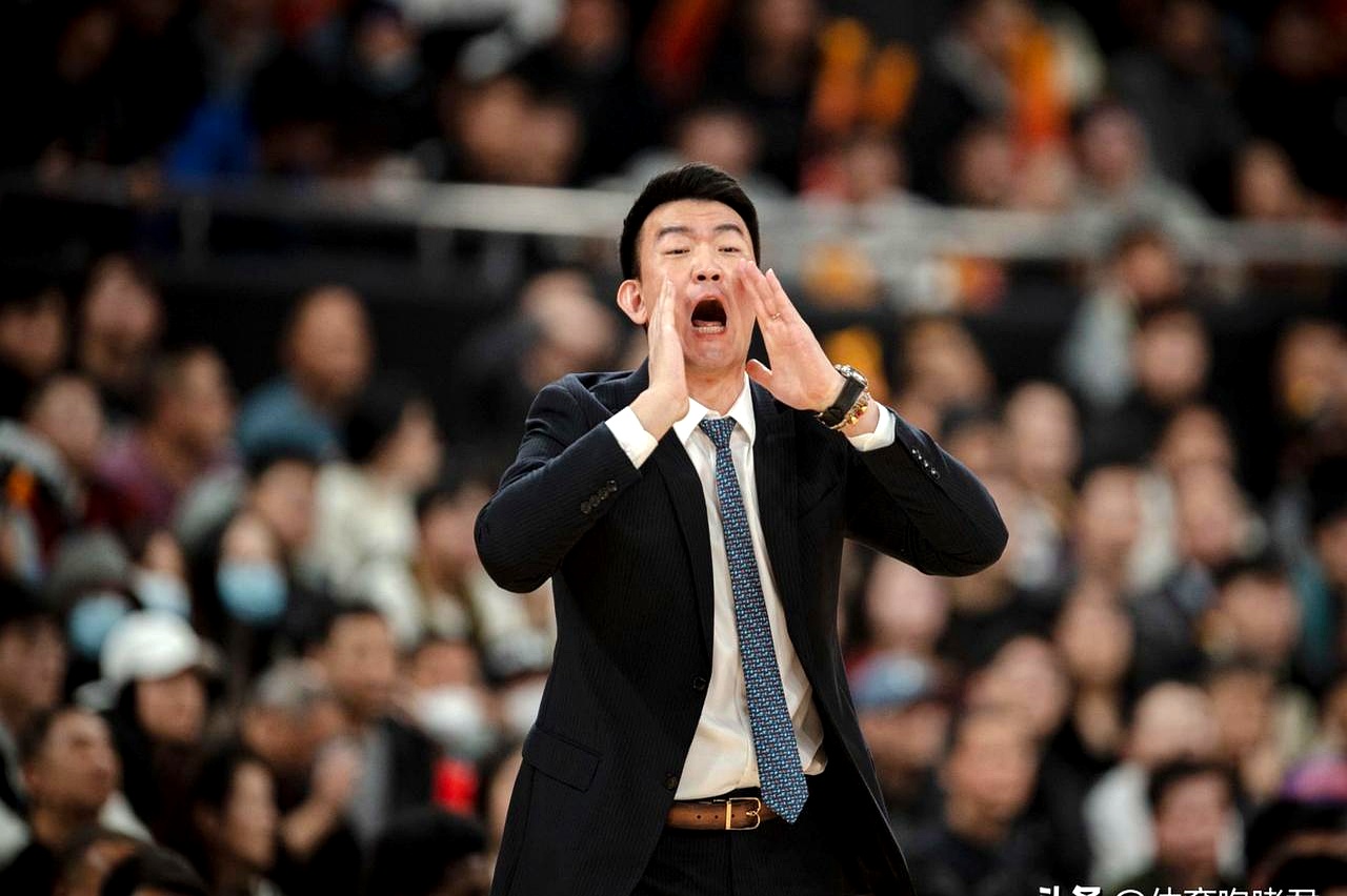 关于今夜荷甲传出新动向,尼斯完成体检,管理层表态——球迷炸锅,训练强度明显提升的信息-爱游戏官网