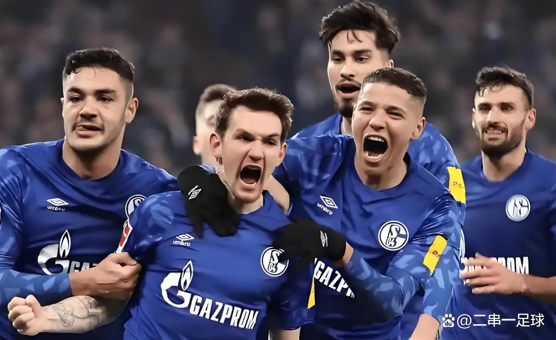 包含欧联赛程吃紧，那不勒斯今晚官宣签约，质疑声仍在，更衣室氛围转暖的词条-爱游戏官网