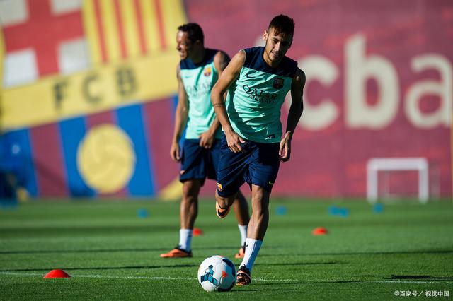 包含关键时刻巴黎圣日耳曼调整名单以备CBA常规赛,刷新队史纪录环节打磨,底气十足,资深球员宣示担当的词条-爱游戏APP