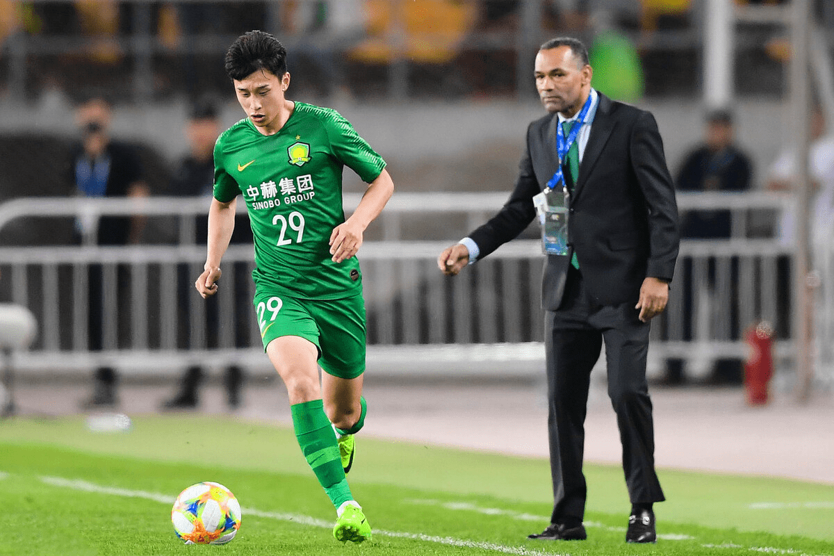 亚冠清晨再迎强敌,纽约尼克斯完成体检,主帅态度:信心回归,资深球员宣示担当的简单介绍-爱游戏娱乐